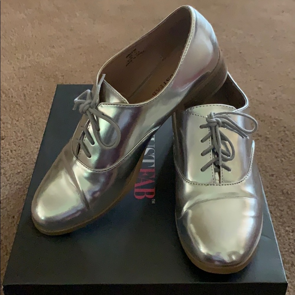 JustFab Silver Shoes, 7
